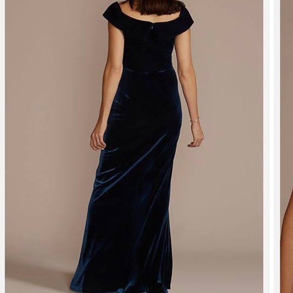 Oleg Cassini - Velvet Blue Formal Dress - 18 W - NWOT - David’s Bridal - Picture 2 of 4